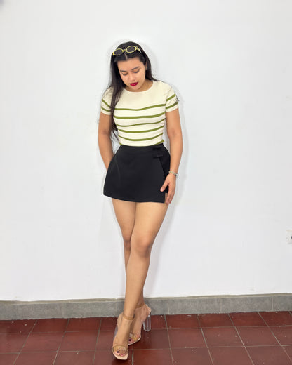 Falda short negra