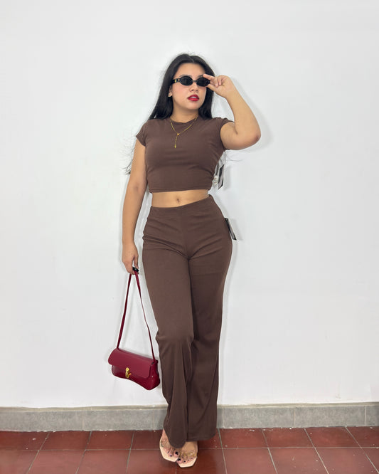 Conjunto Carolina café