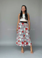 Falda midi gris claro floral