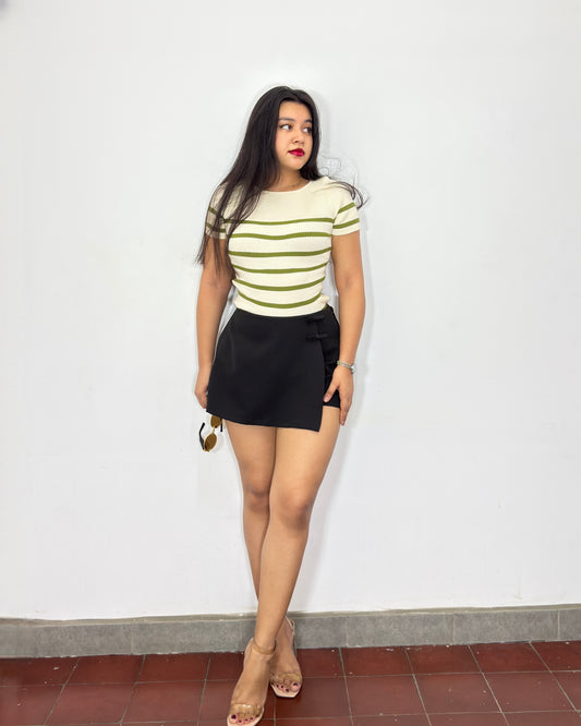 Falda short negra