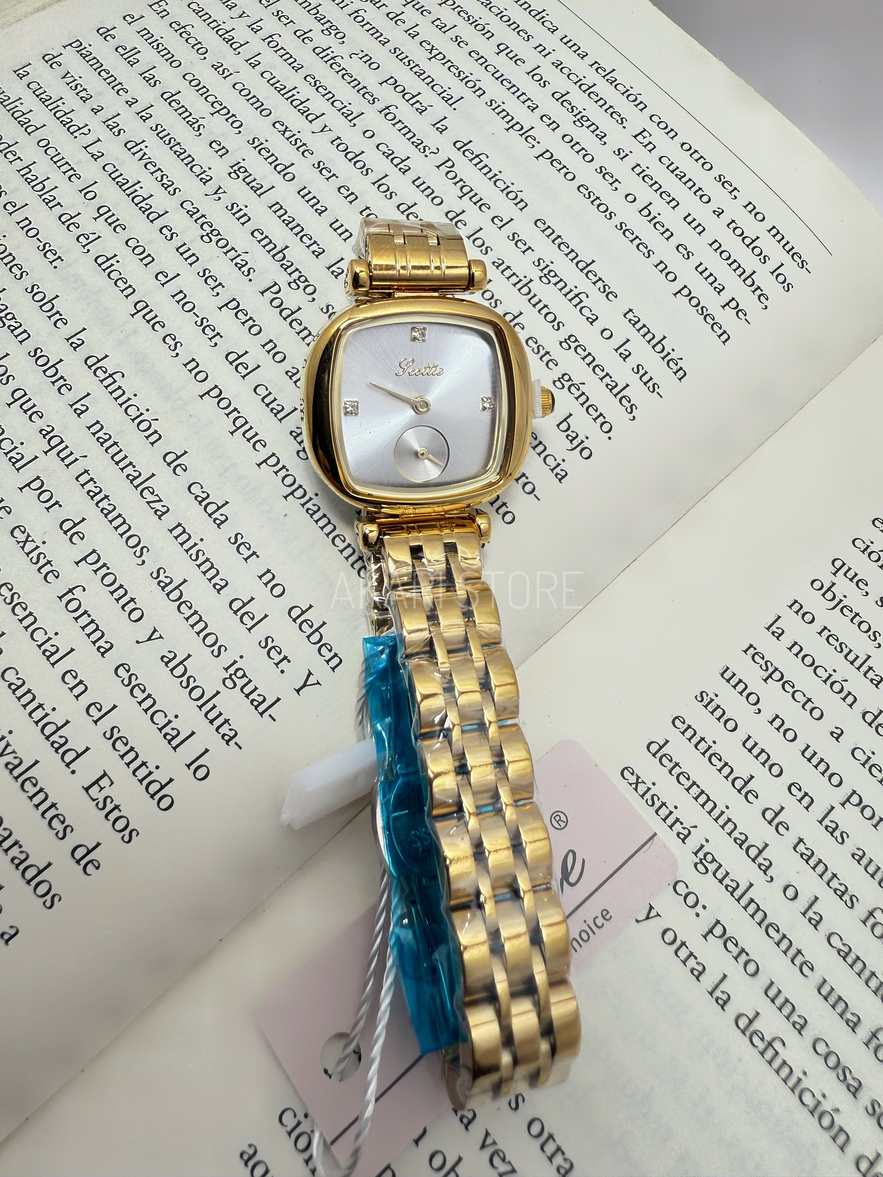 Reloj de Mujer Cuadrado con dial blanco