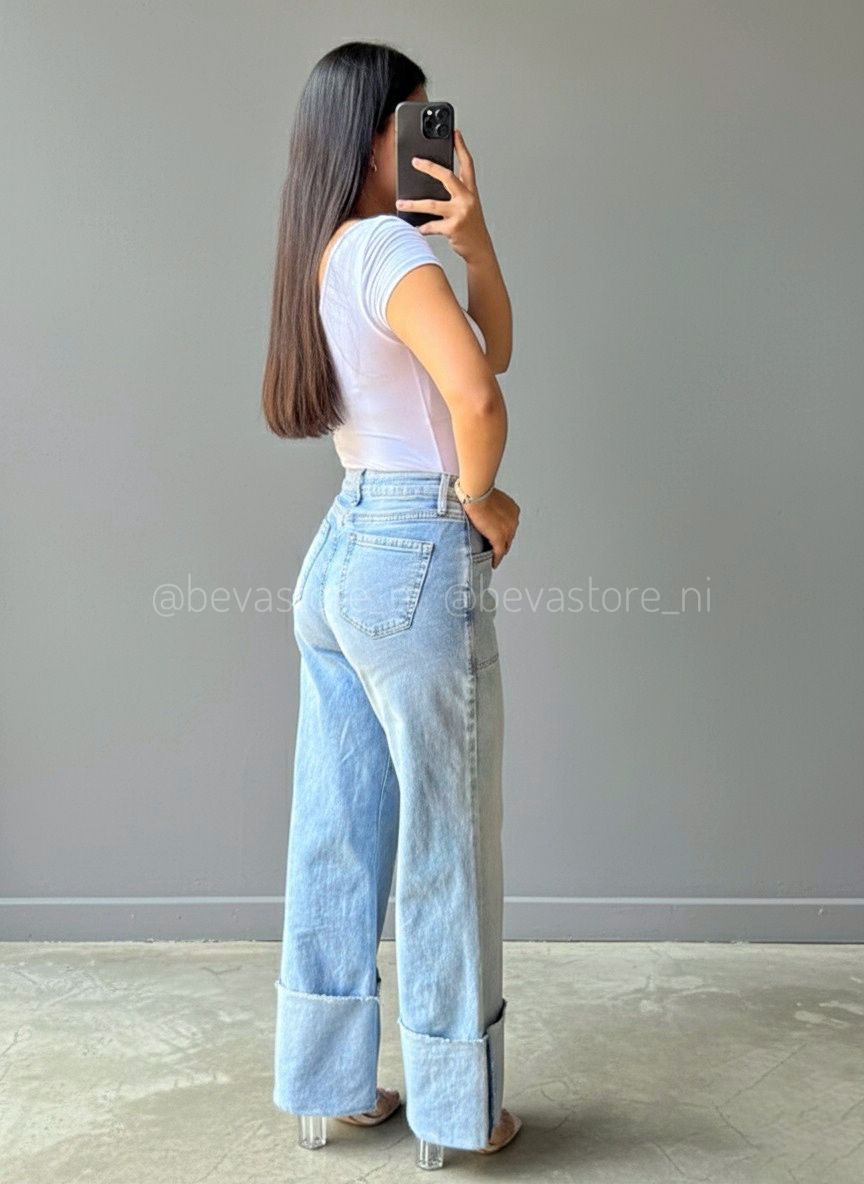 Pantalón Vibrant Wide Leg con dibladillo