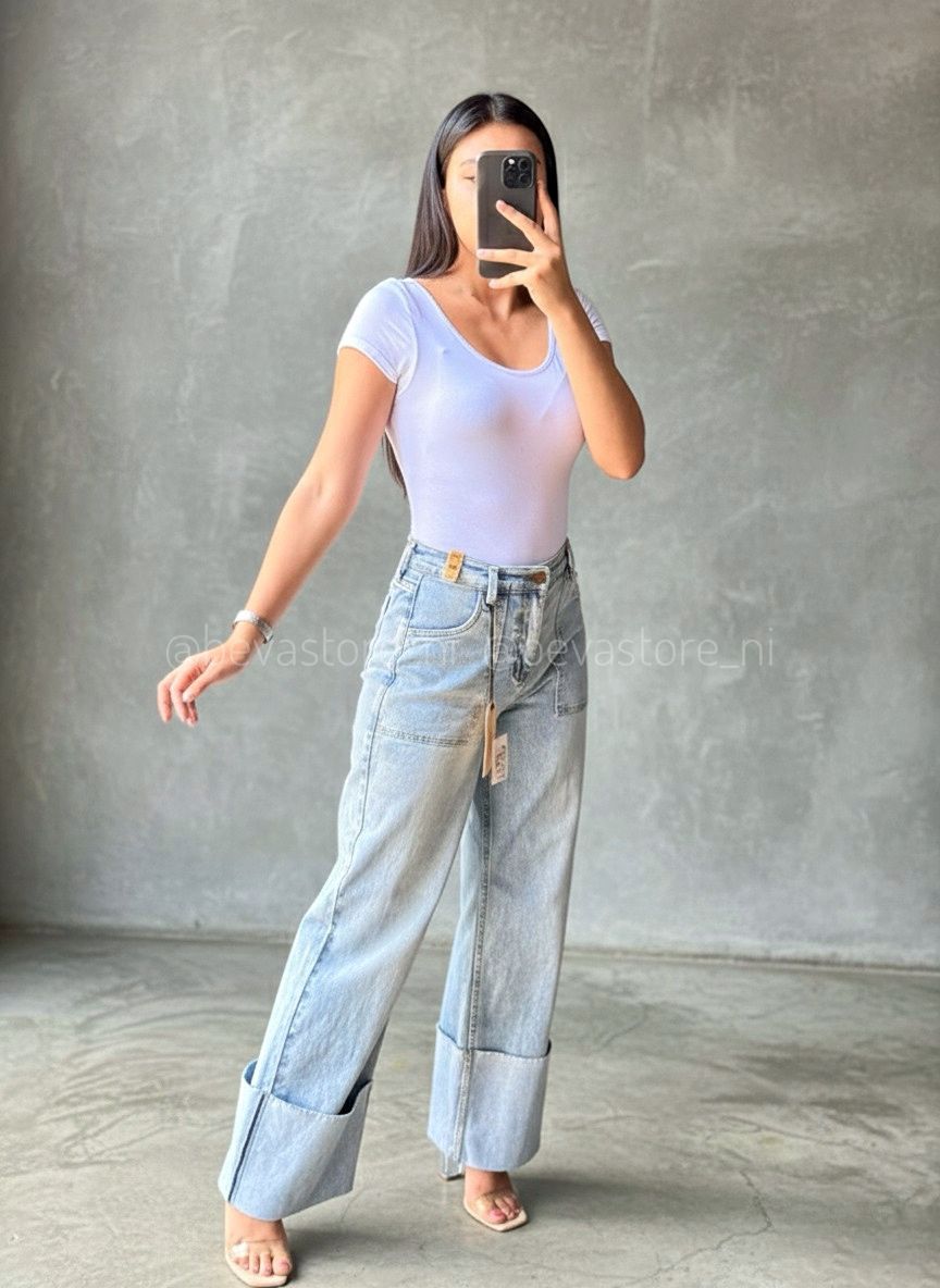 Pantalón Vibrant Wide Leg con dibladillo