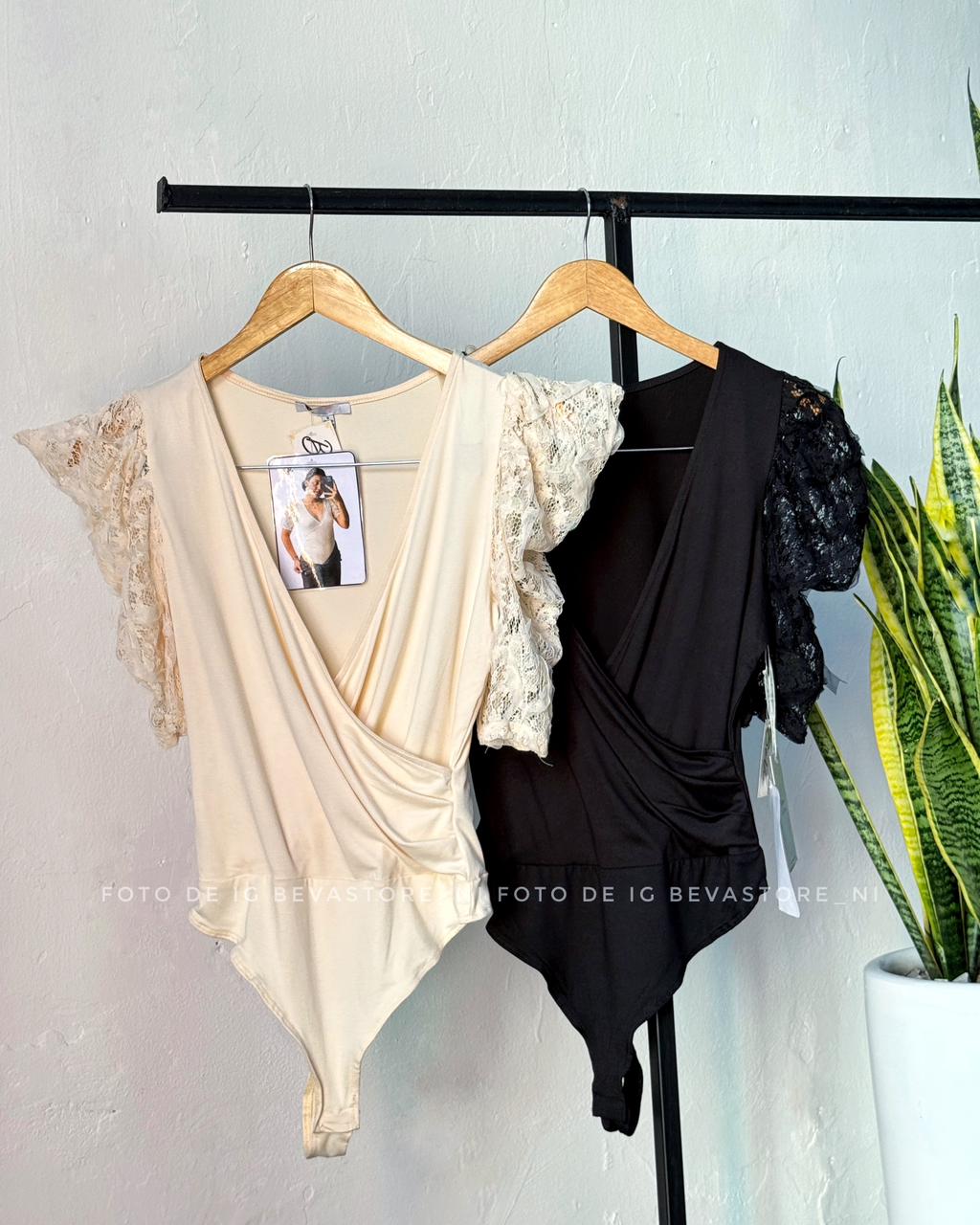 BodySuit marfil mangas abullonadas