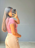 Crop top en cuello V