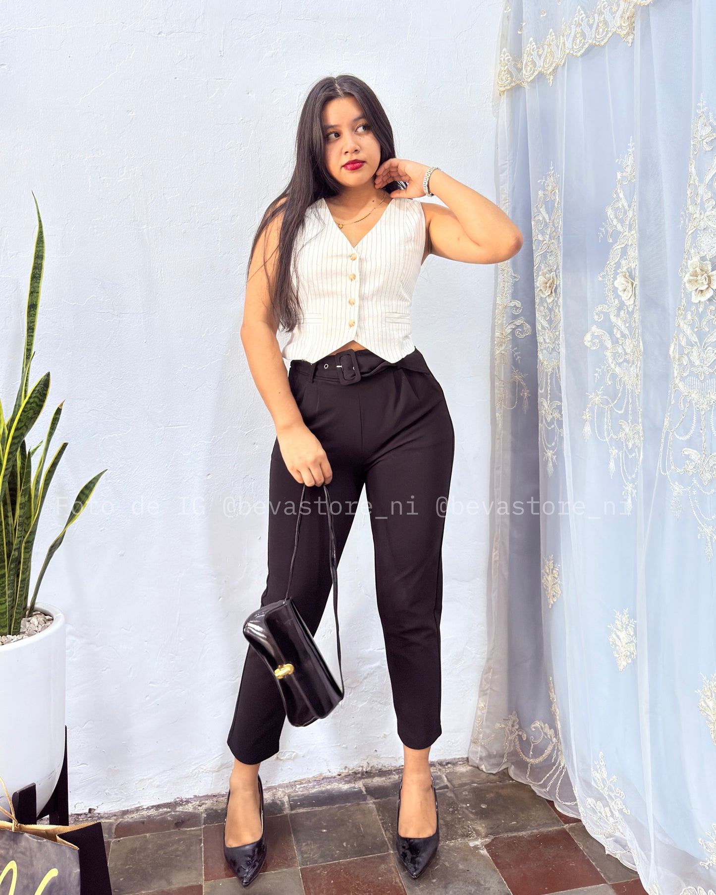 Pantalón Doris negro