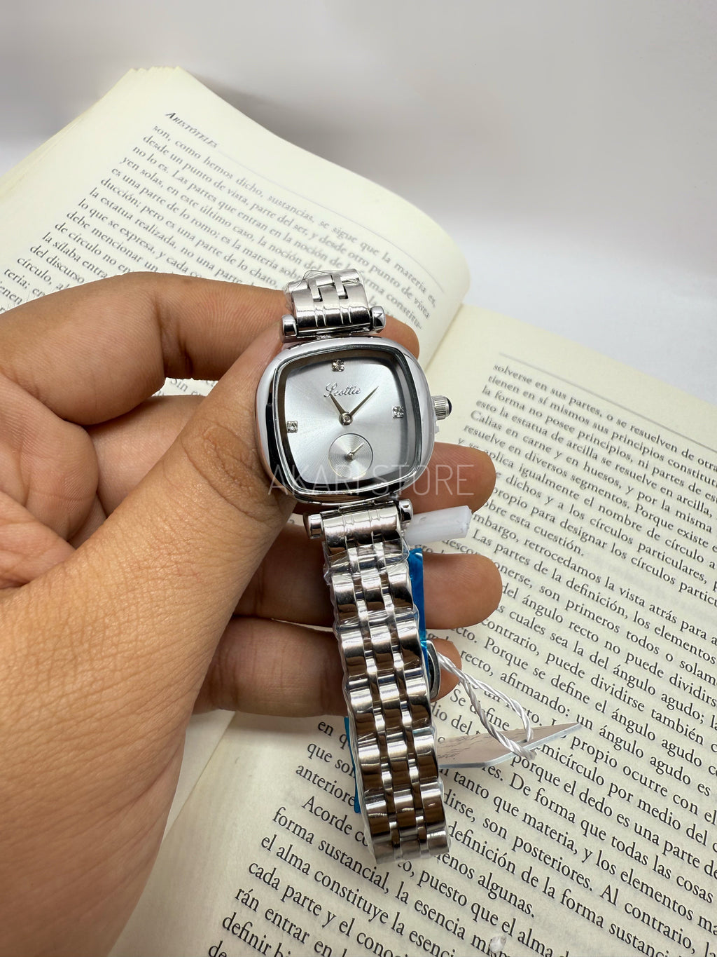 Reloj de Mujer Cuadrado con dial blanco
