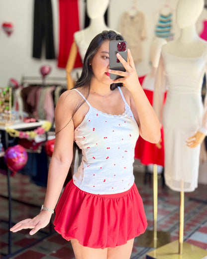 Top blanco con diseños