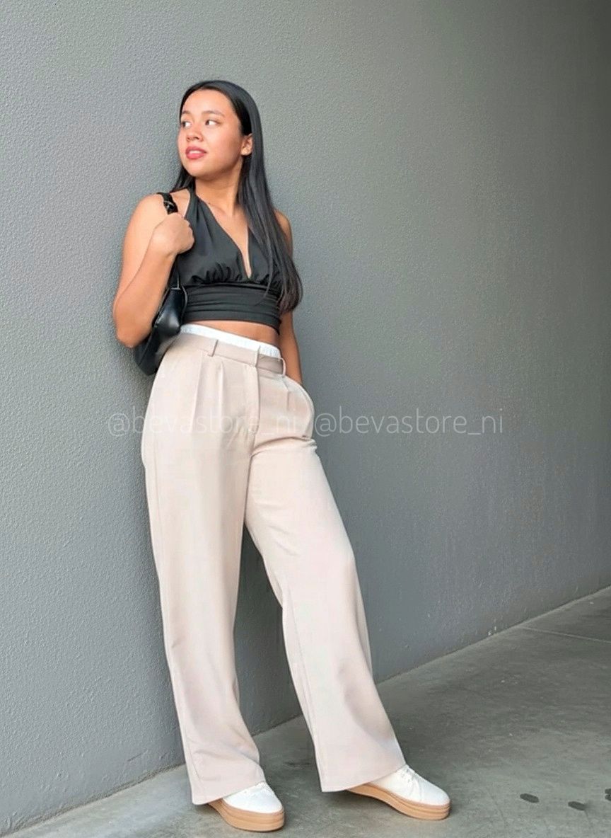 Pantalón recto con detalle de bóxer