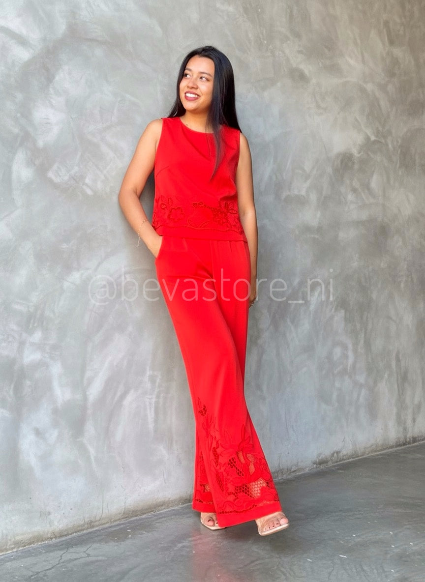 Conjunto bordado rojo