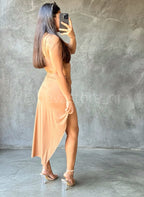 Conjunto de Camisa Corta y Falda Larga Abierta