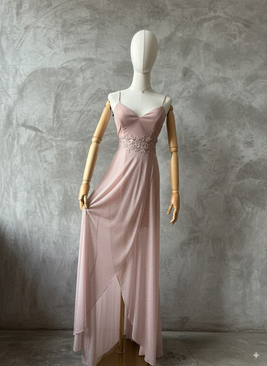 Vestido rosado con brillos