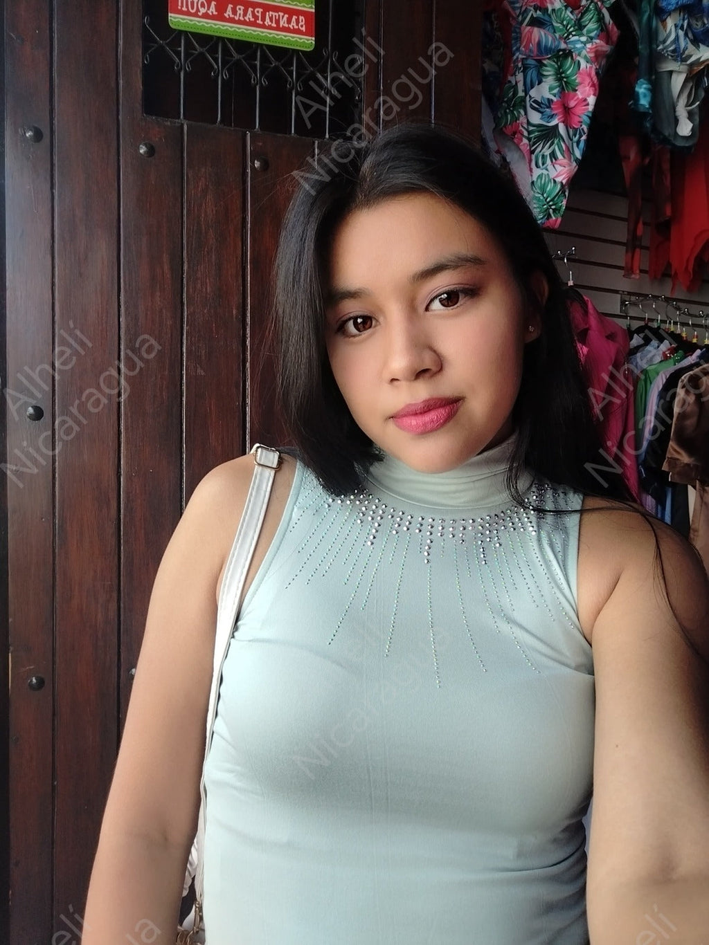 Top cuello de tortuga con perlitas