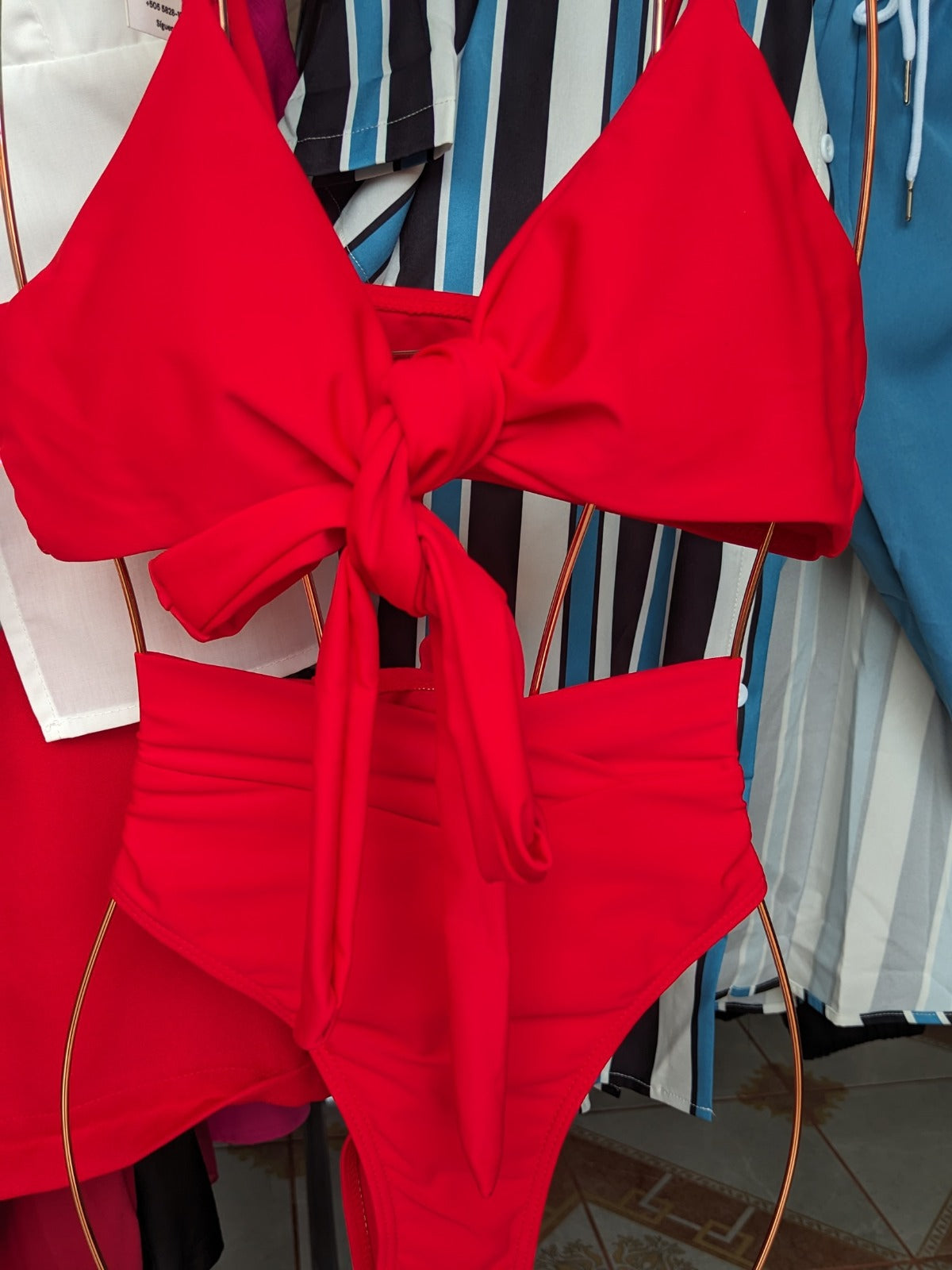 Traje de baño rojo de 2 piezas