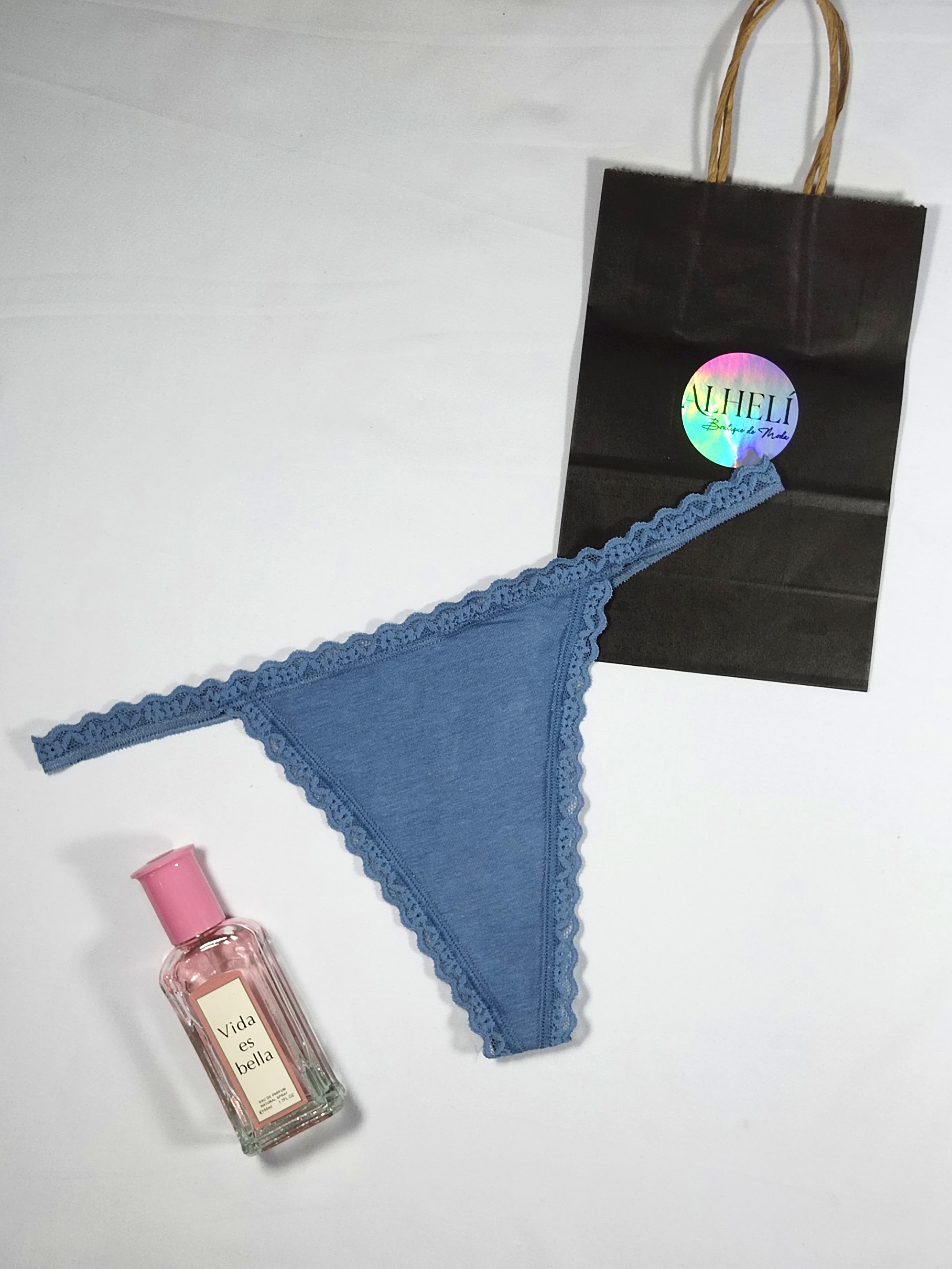 Ropa interior Victoria's Secret celeste