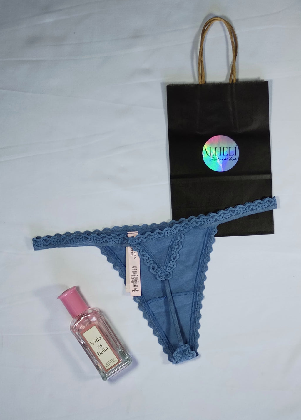 Ropa interior Victoria's Secret celeste