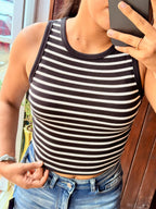 Top rayado sin mangas