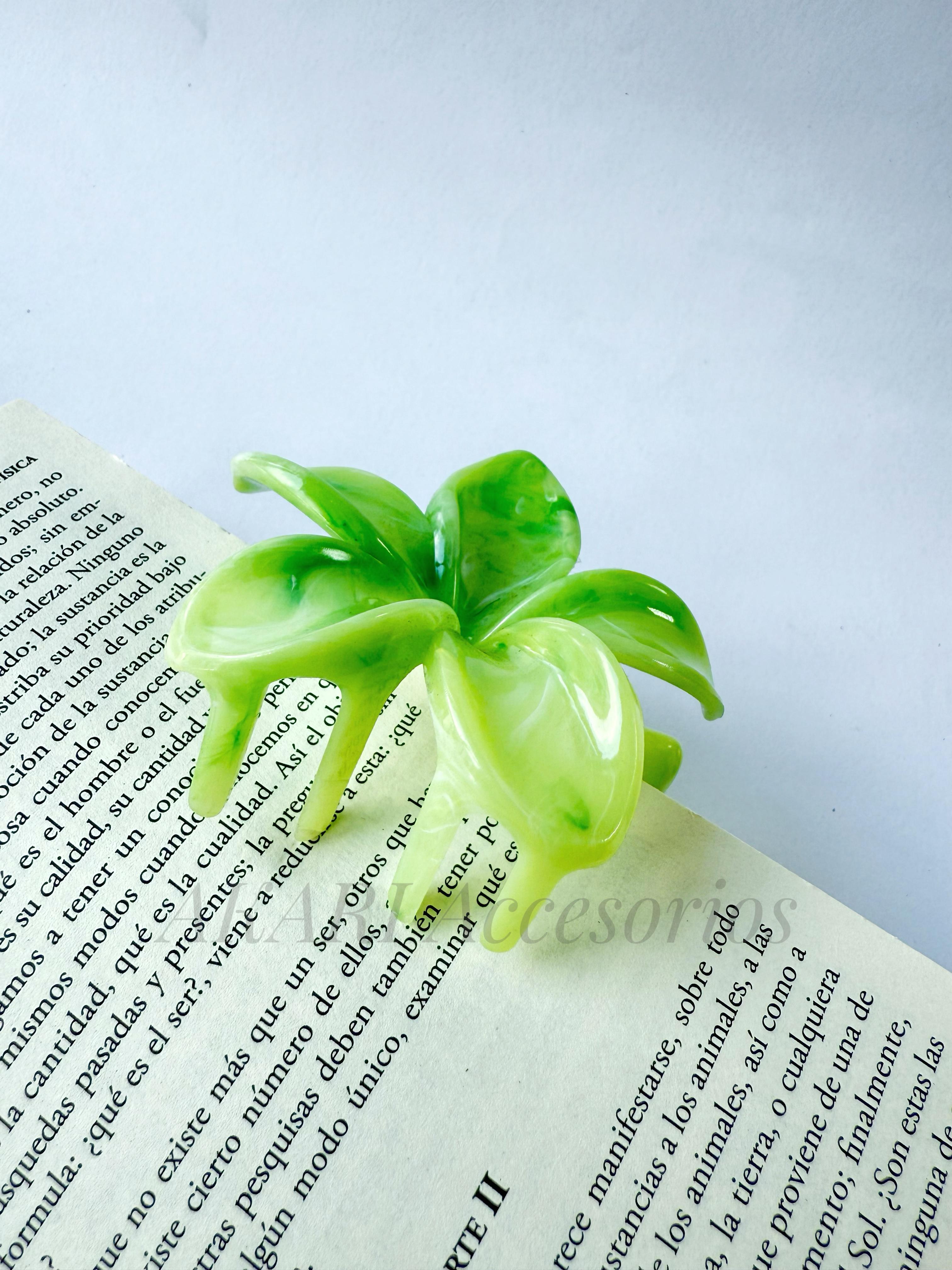 Pinzas de cabello de flor