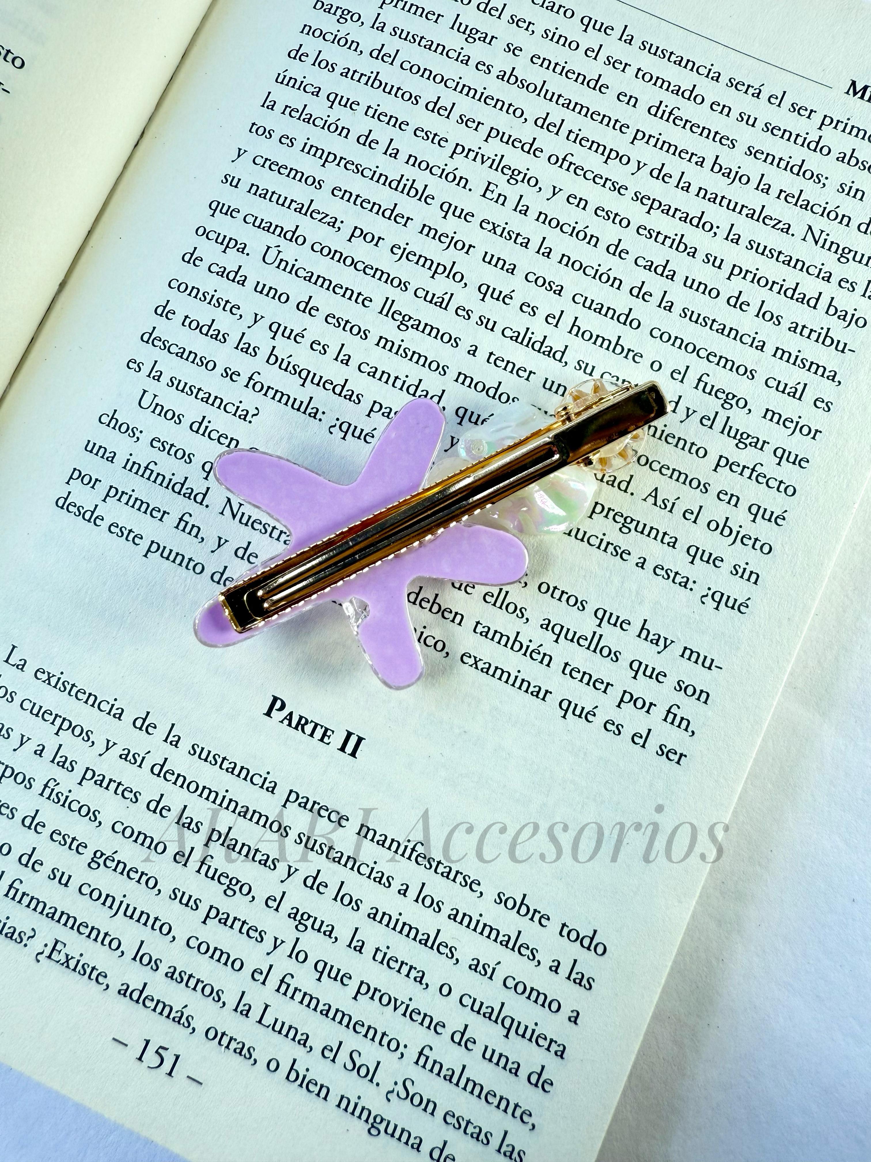 Broche de cabello violeta de formas