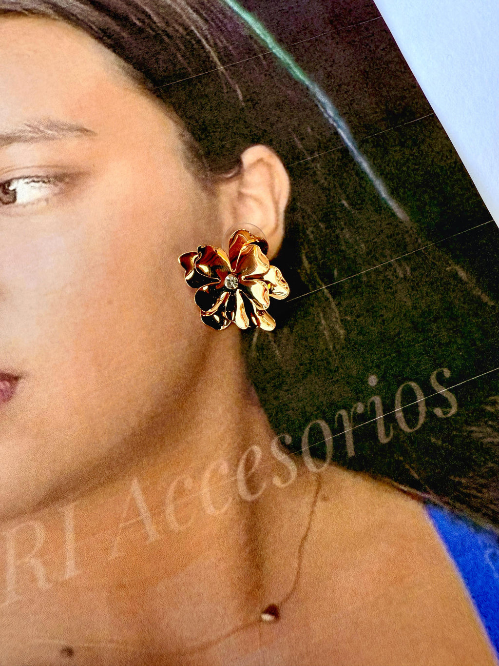 Aretes con Flores en Capas
