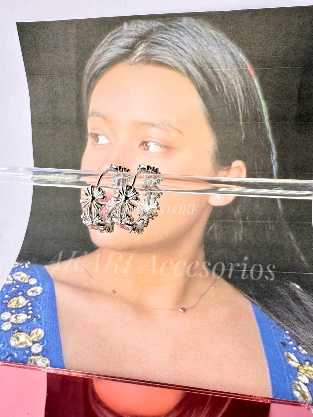 Aretes aro con flores