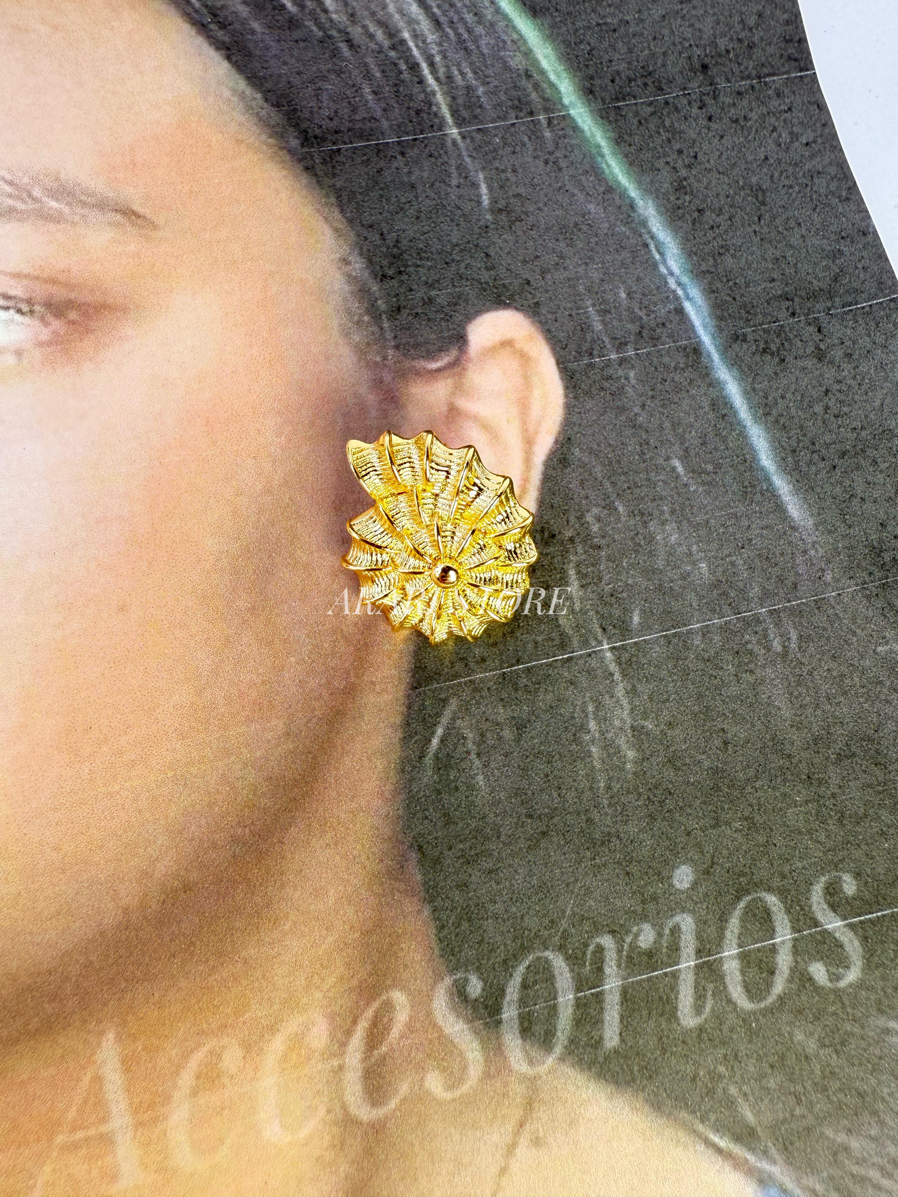 Aretes de Concha Marina