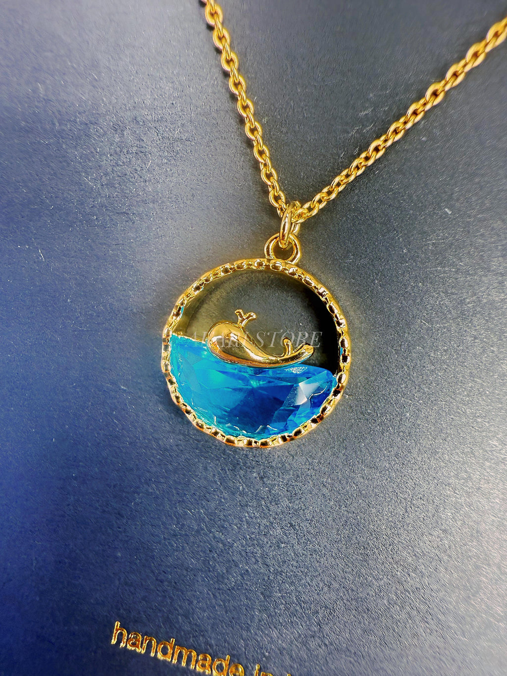 Cadena con Dije de Moneda con Delfín