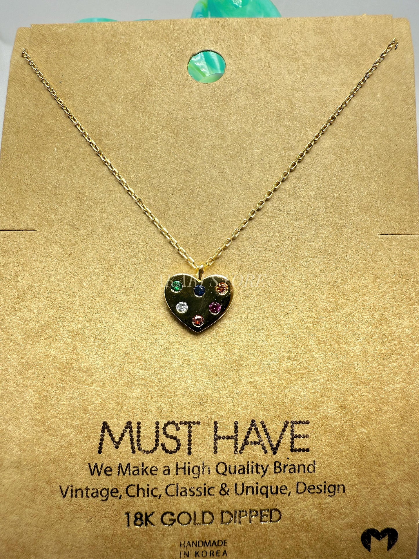 Cadena Dije de Corazón con Tachuelas de Arcoíris