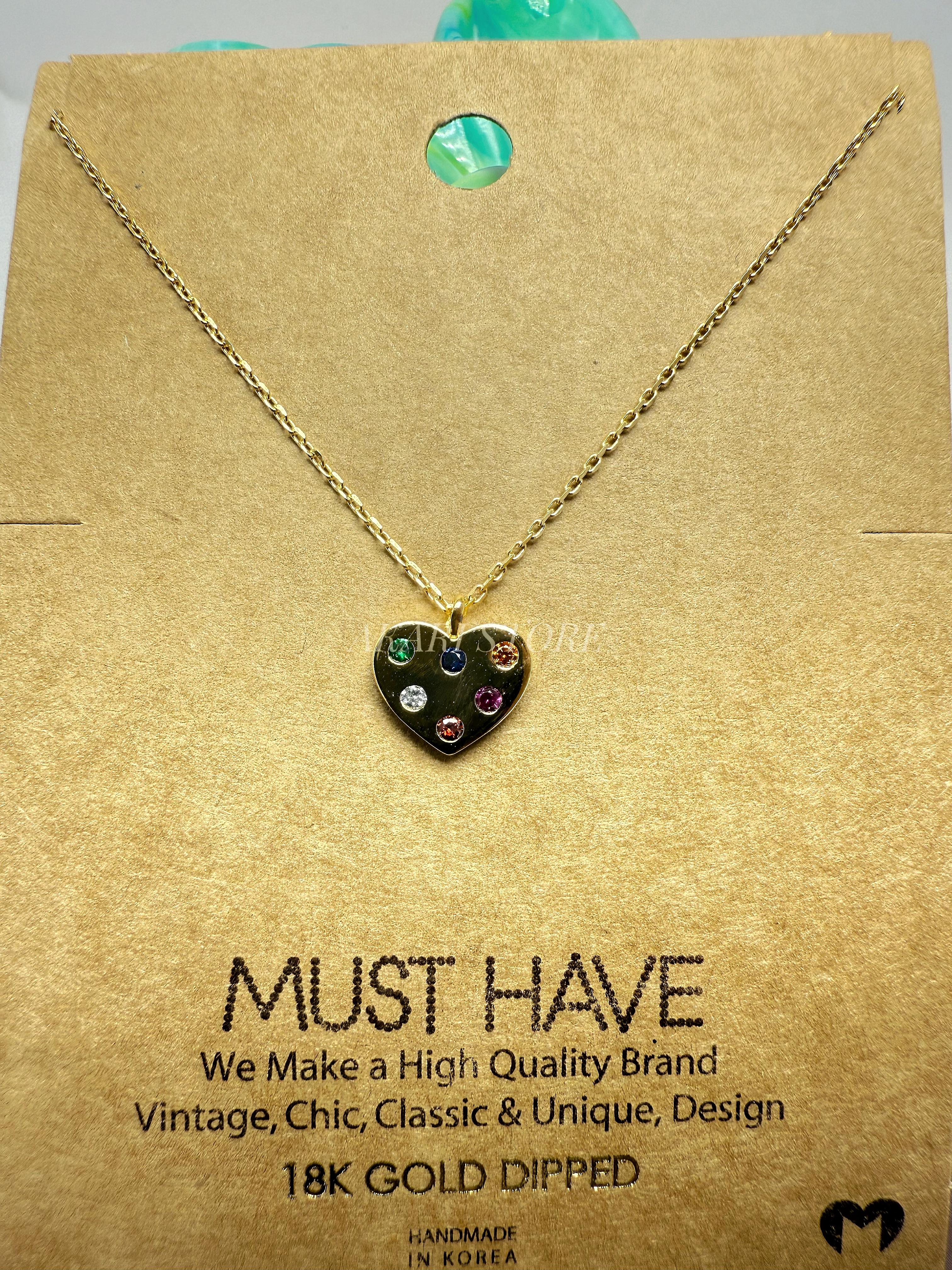 Cadena Dije de Corazón con Tachuelas de Arcoíris