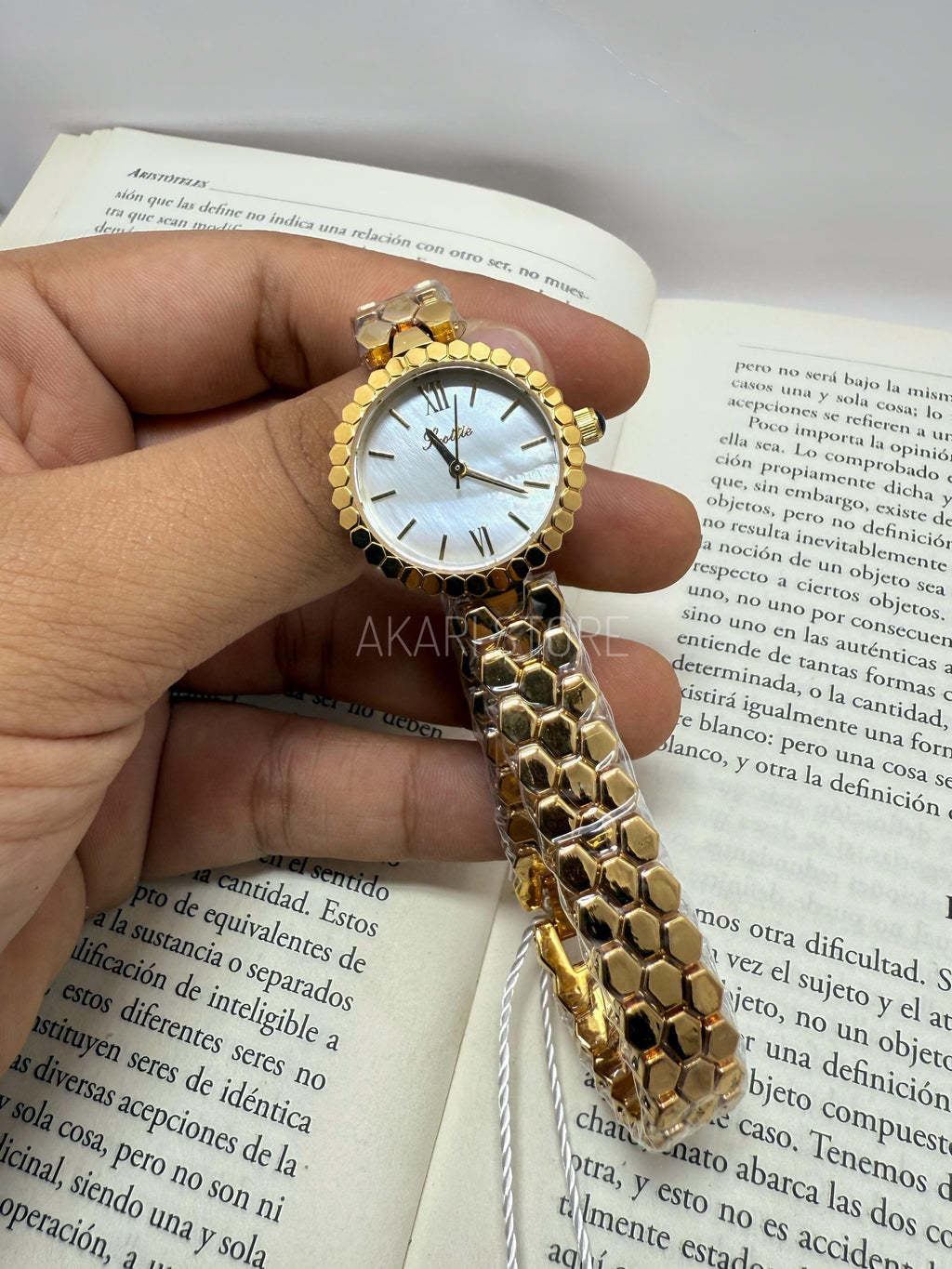 Reloj circular con dial