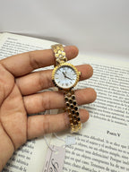 Reloj circular con dial