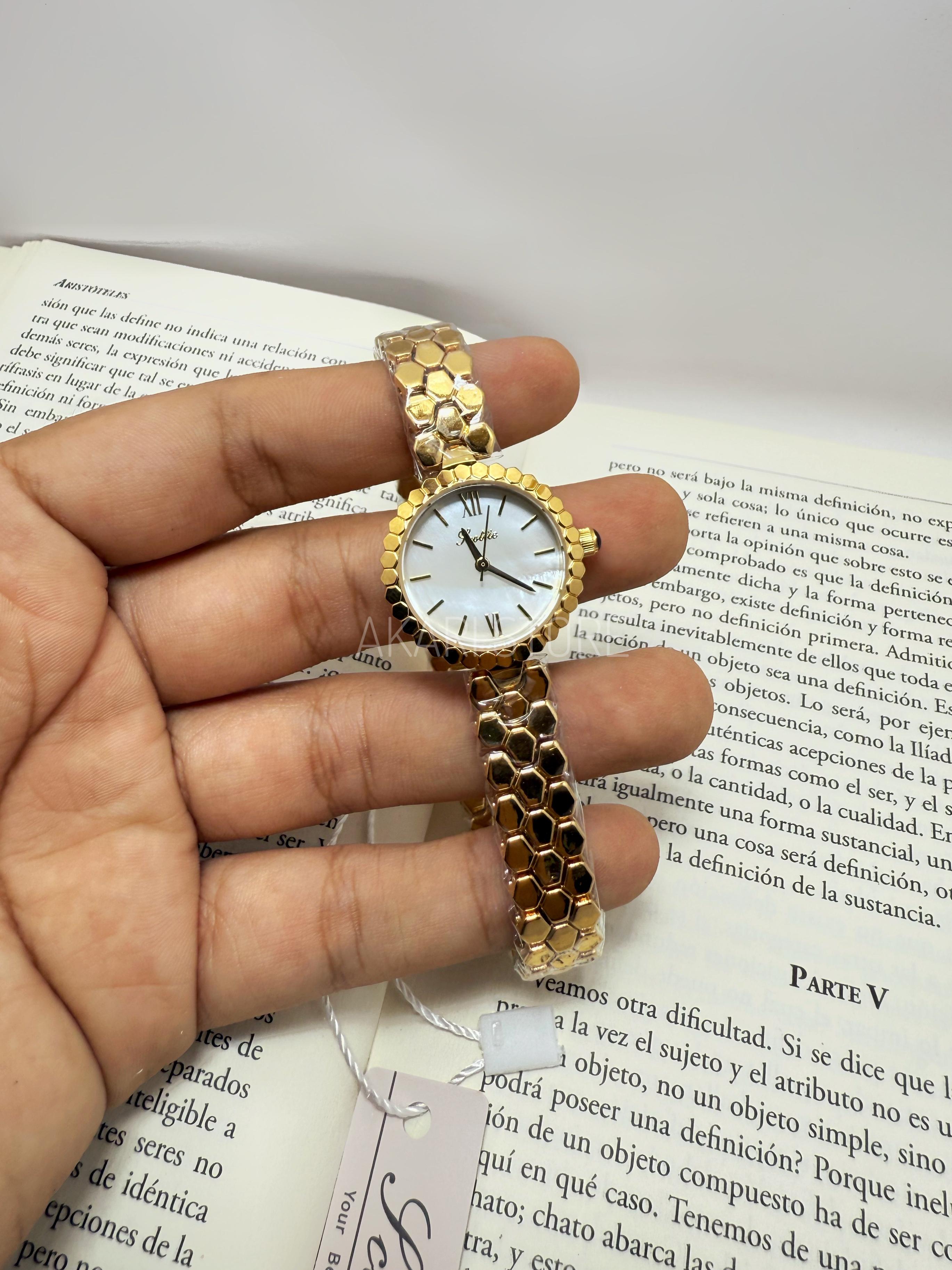 Reloj circular con dial