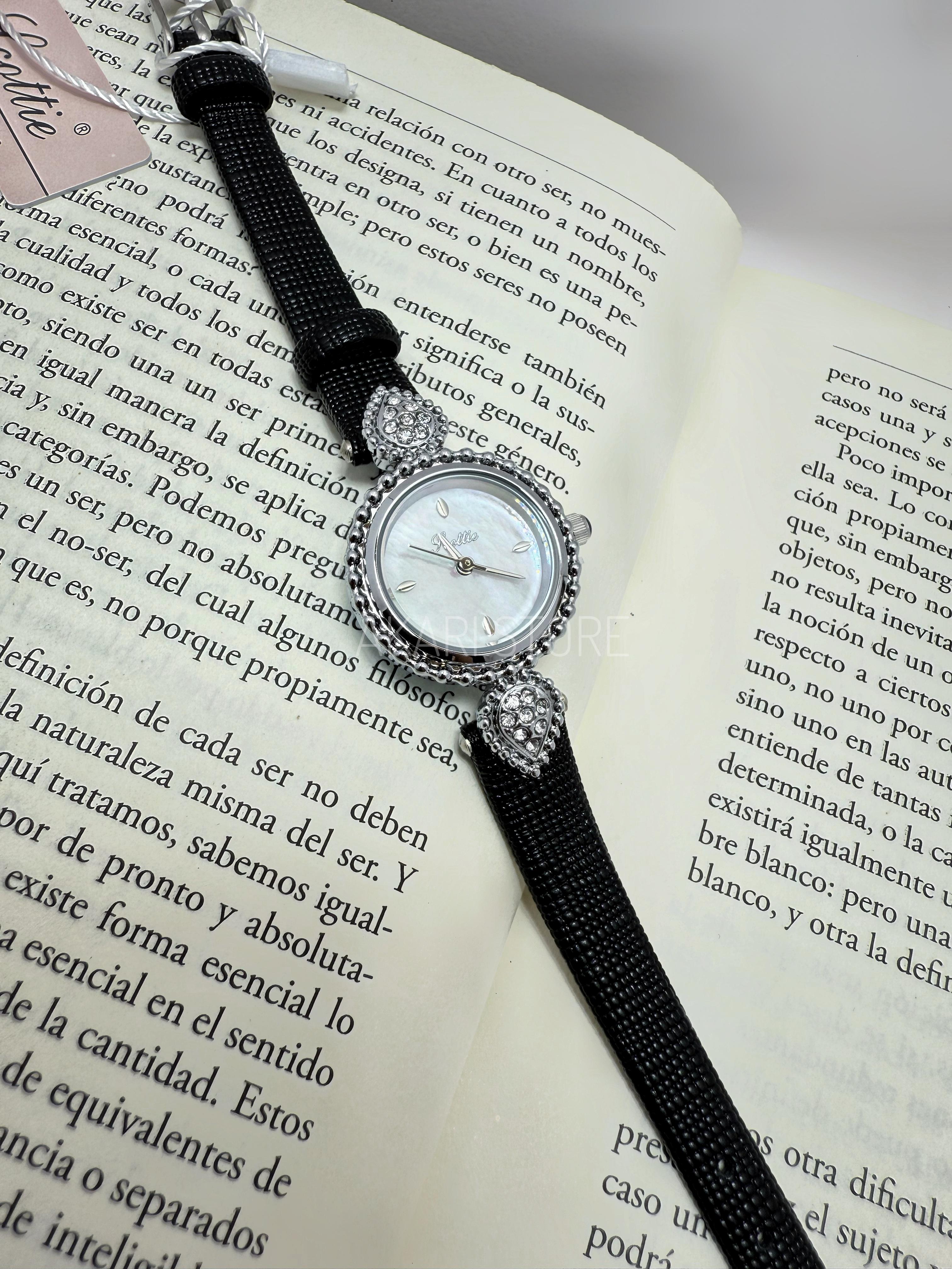 Reloj correa de cuerina