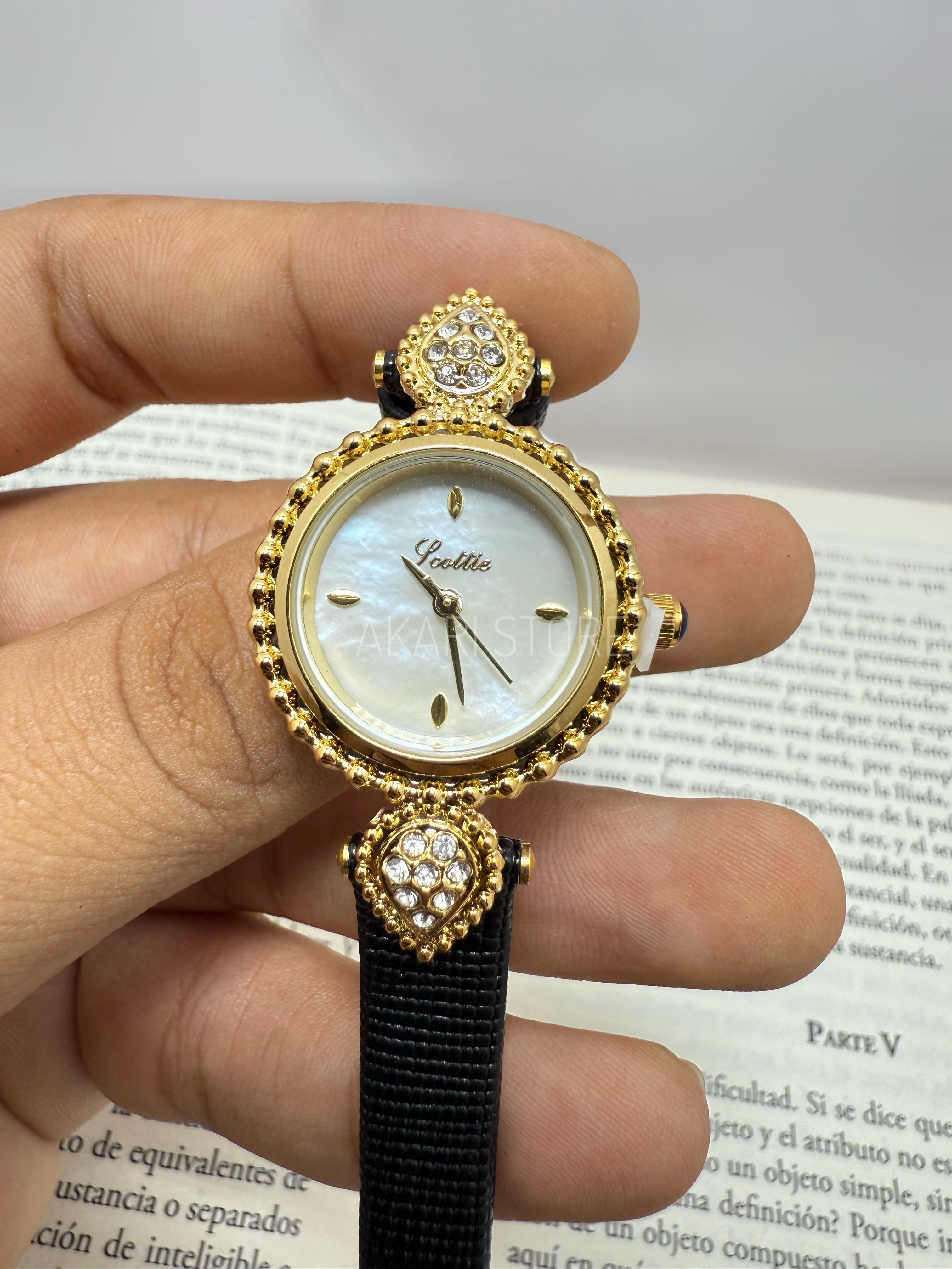 Reloj correa de cuerina