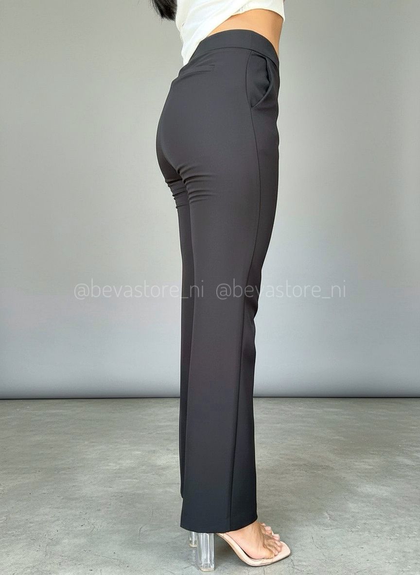 Pantalón de vestir con fajón