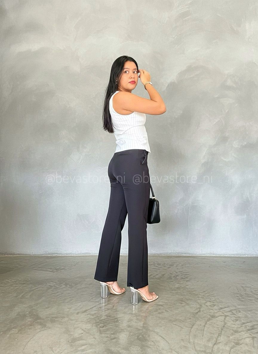 Looks pantalón de vestir con fajón