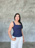 Chaleco rayado cuello cuadrado