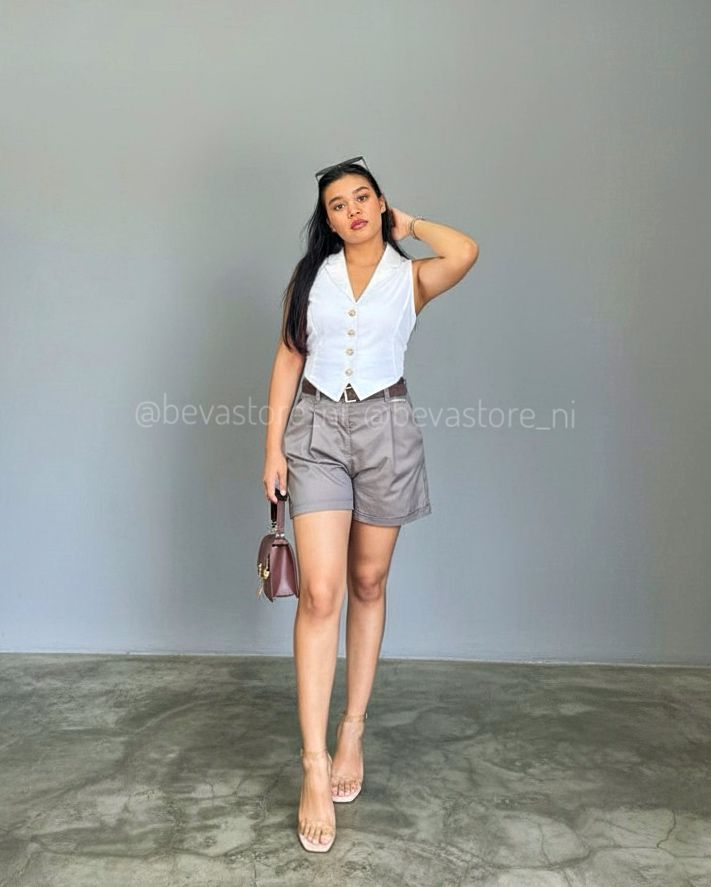 Looks chaleco con amarre blanco