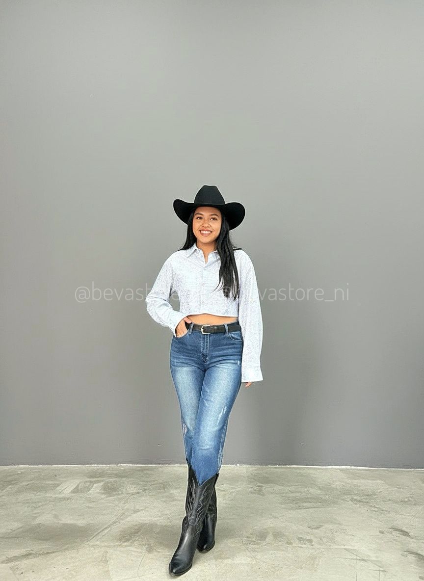 Looks camisa manga larga con brillos