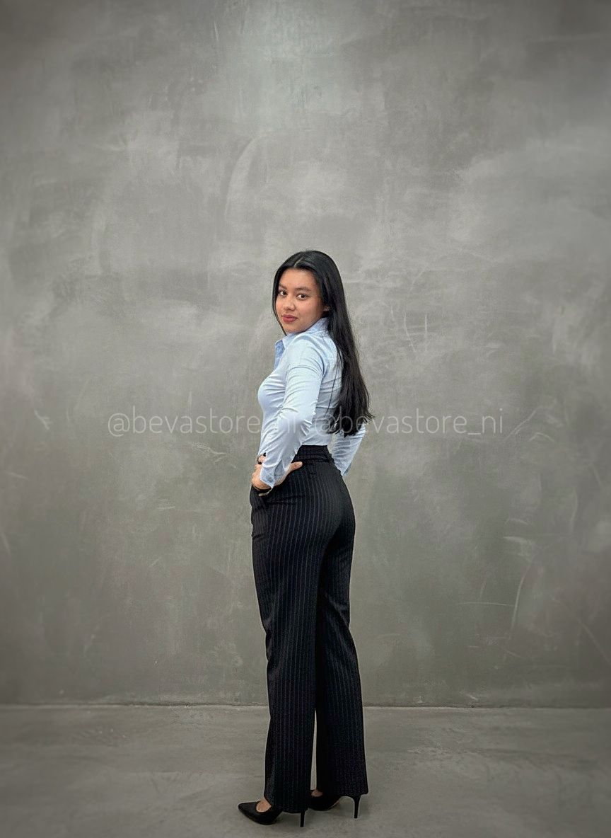 Camisa de manga larga con botones