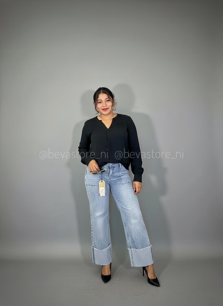 Blusa plisada de manga larga