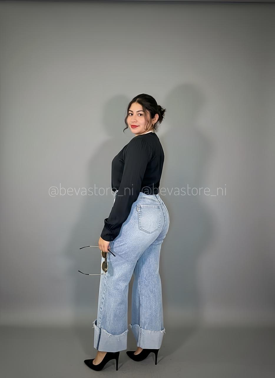 Blusa plisada de manga larga