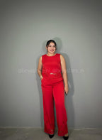 Conjunto bordado rojo
