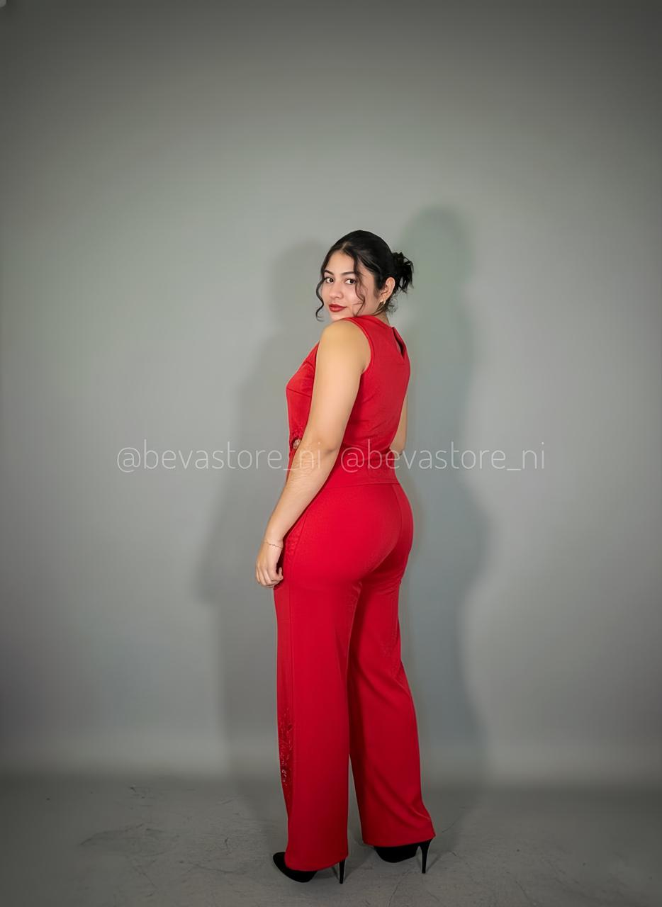 Conjunto bordado rojo