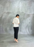 Looks blusa satinada blanca