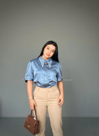 Blusa manga corta satinada