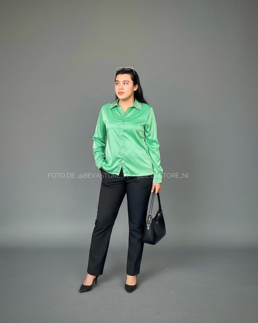 Camisa satinada manga larga