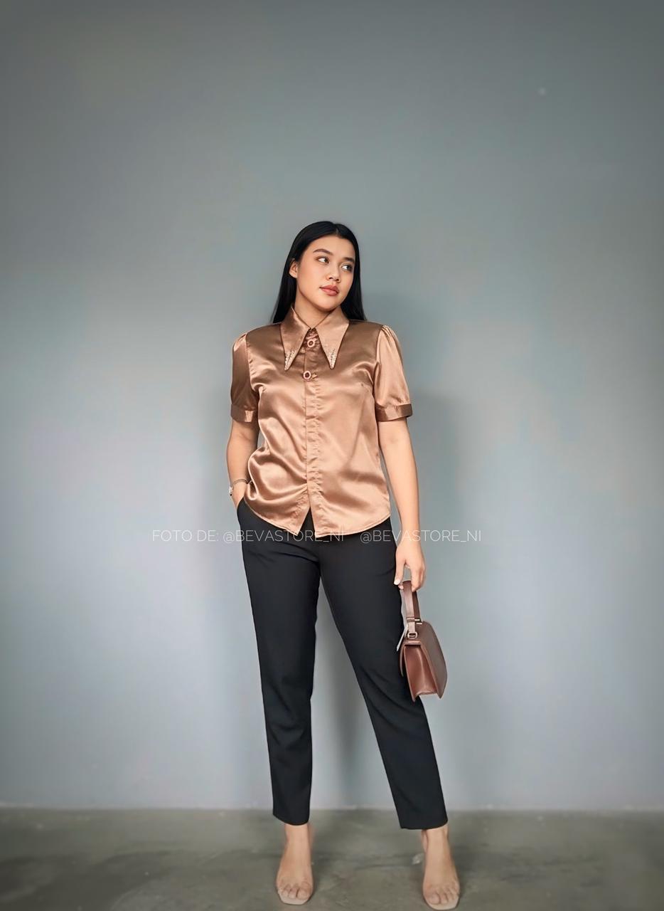 Blusa manga corta satinada