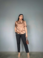 Blusa manga corta satinada