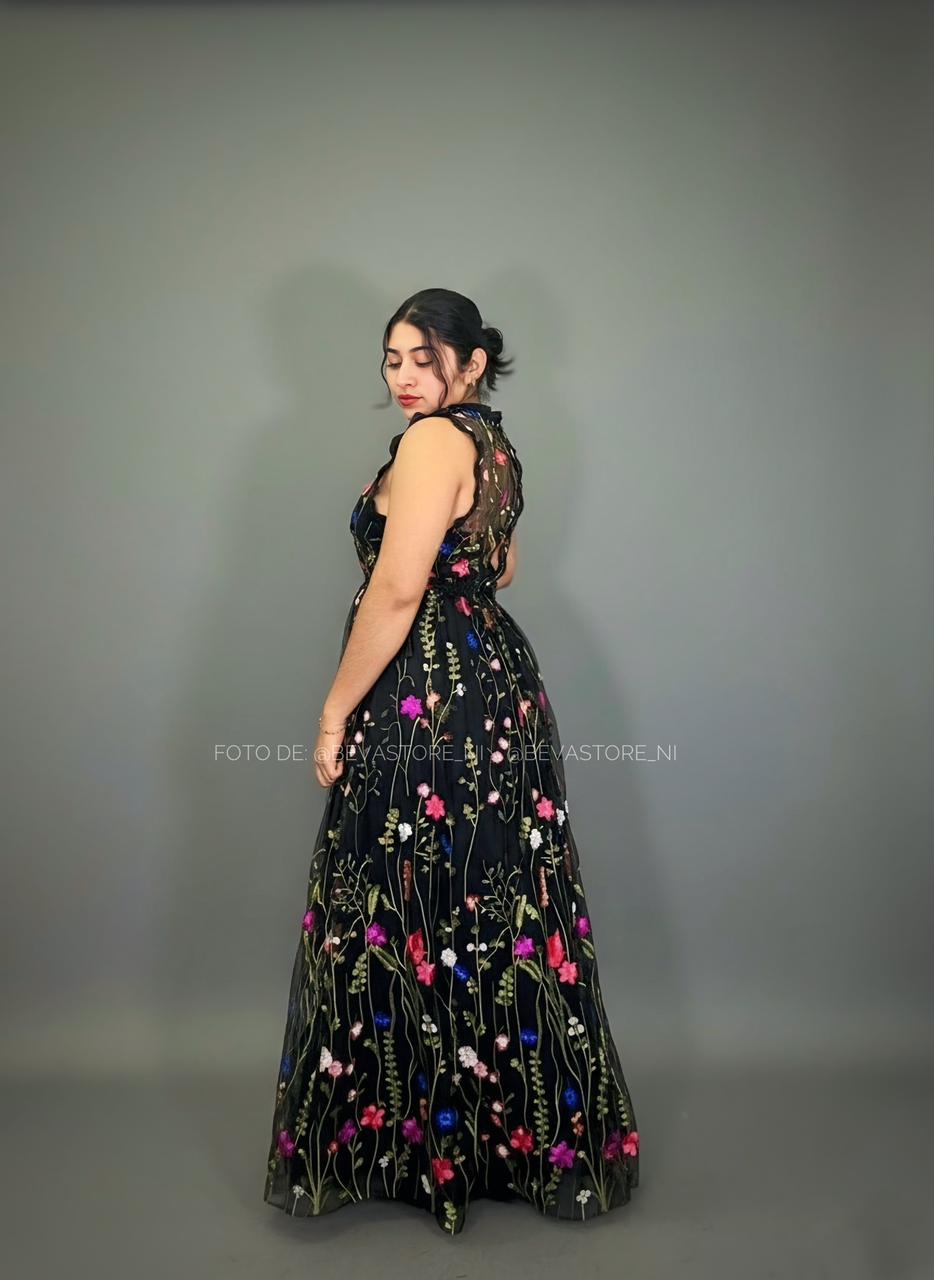Vestido negro floral City Studio